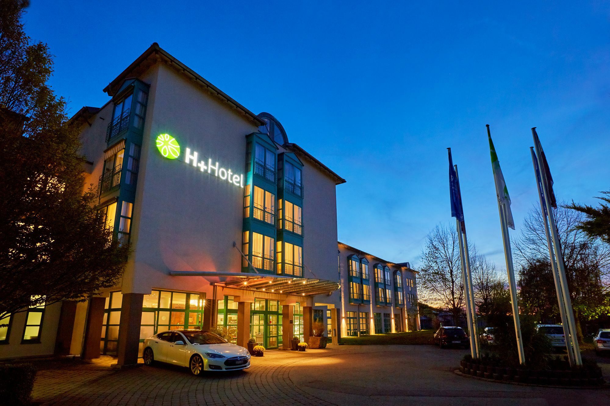 Hotel H+ Limes Thermen 4*